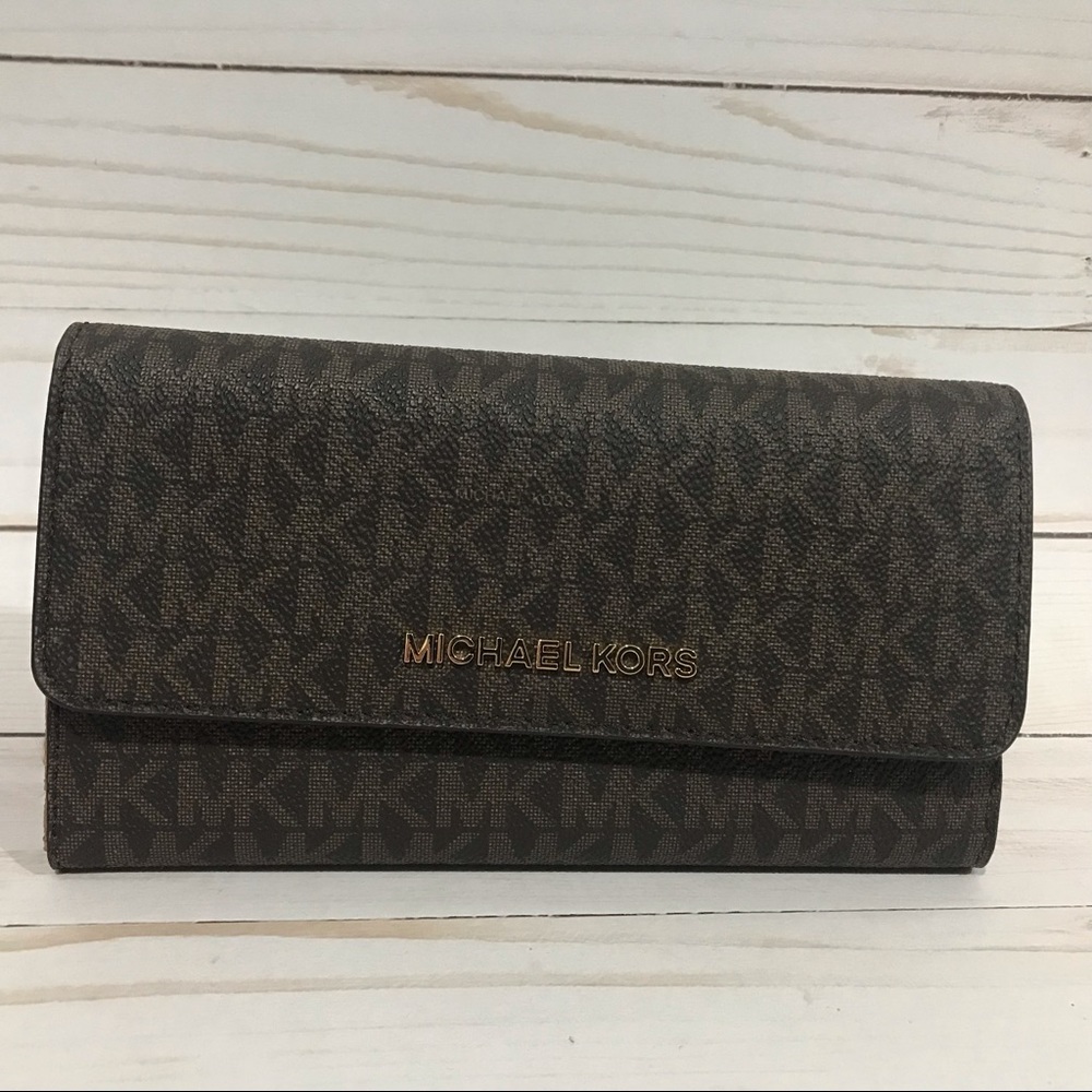 MKJET SET TRAVEL PVC LEATHER LARGE TRIFOLD